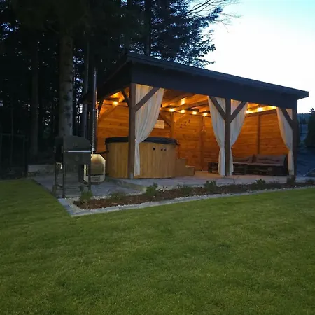 Letniskowy Lesne Zacisze- Jacuzzi, Balia Ogrodowa, Grill I Altana * Slopnice